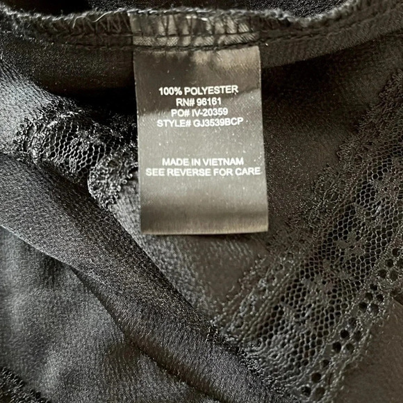 NWOT  Lace Wrap Blouse, Size M - Picture 10 of 11